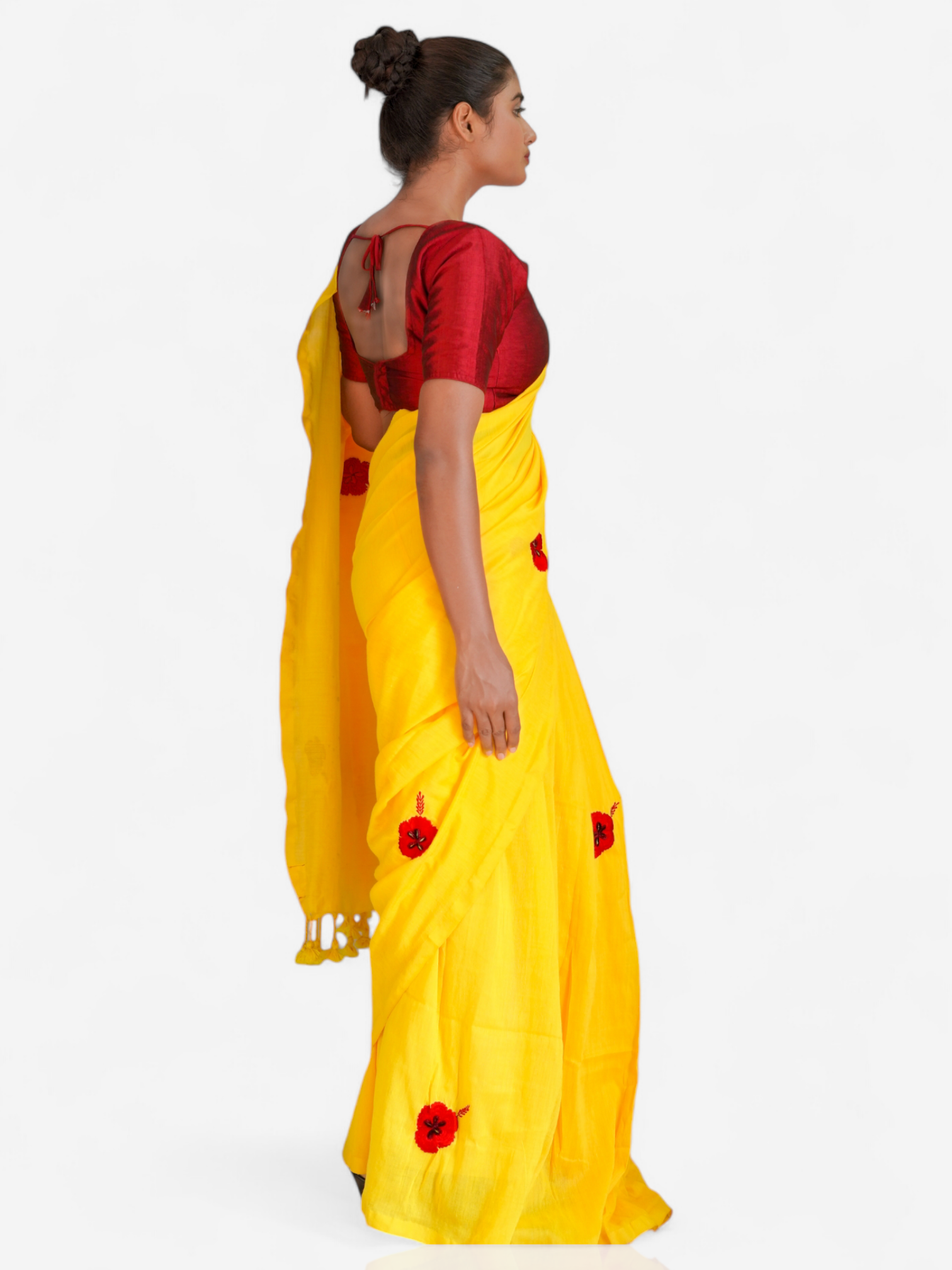 Sorrel Garden – Ready-to-Wear Pocket Saree with Floral Embroidery - Kozylook